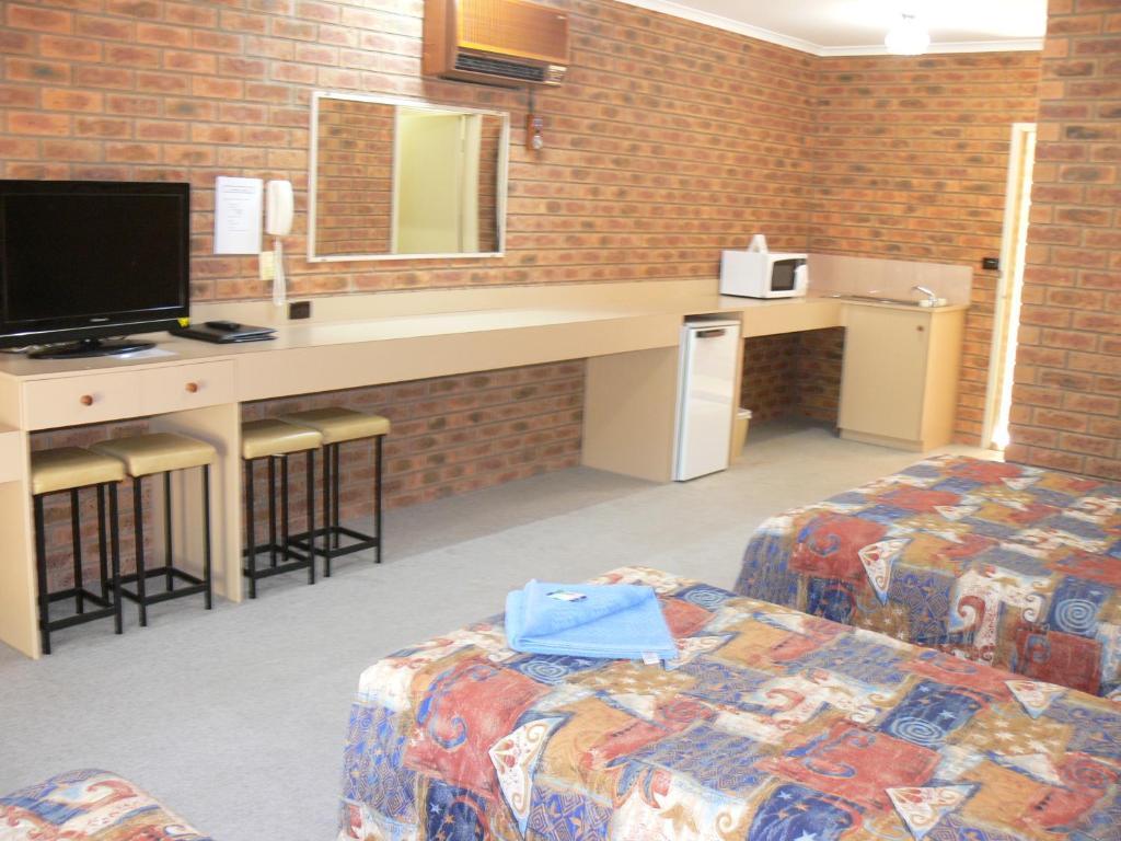 Settlement Motor Inn Дініліквін Номер фото